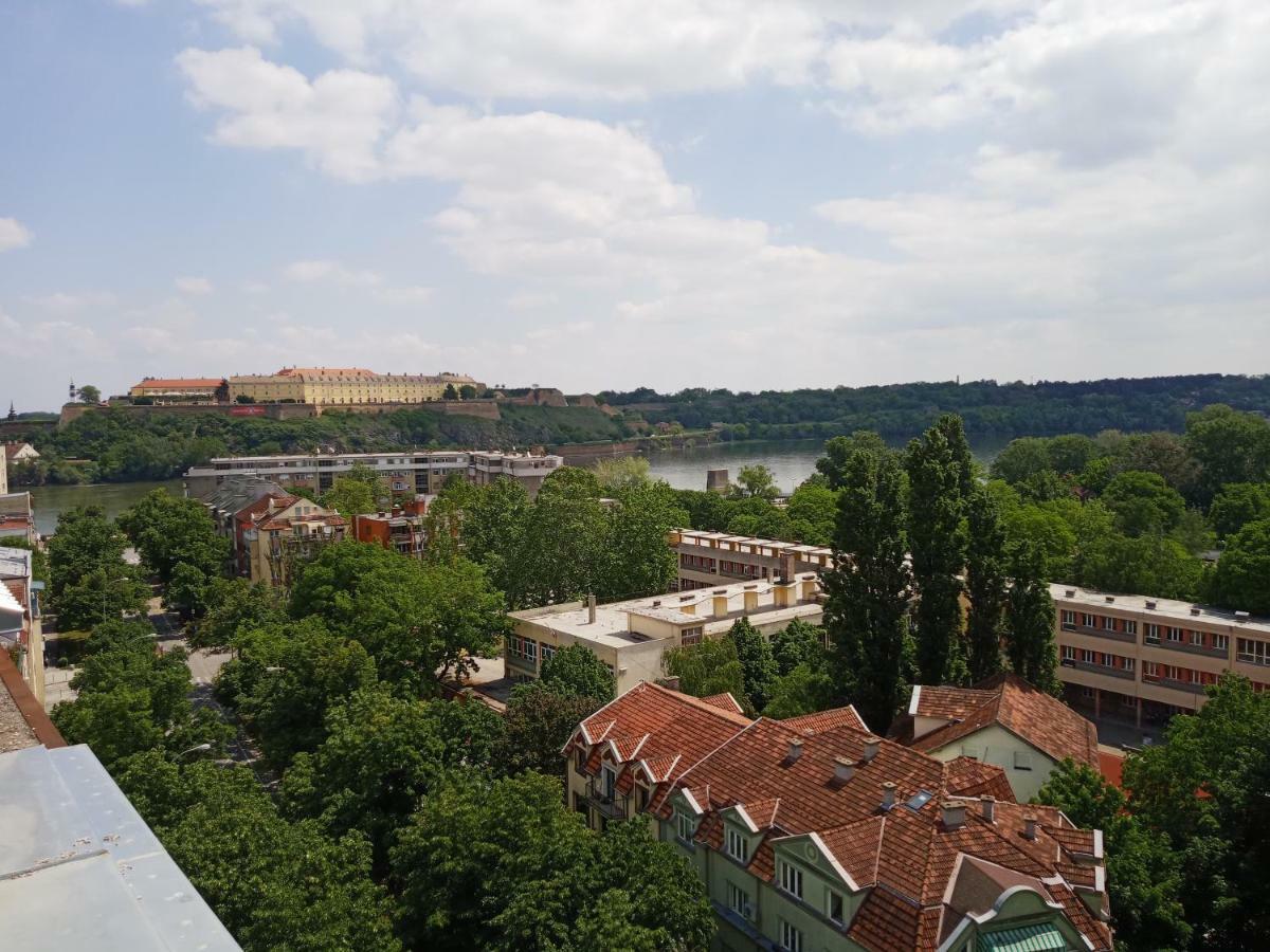 Penthouse Apartment Novi Sad Exterior photo